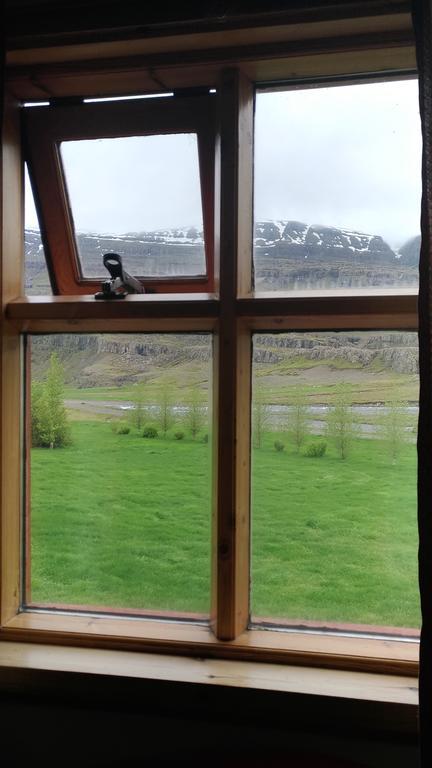 Fossardalur Guesthouse Djúpivogur Exterior foto
